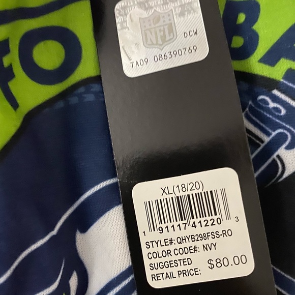 Seattle Seahawks Youth Hoodie - Picture 8 of 10